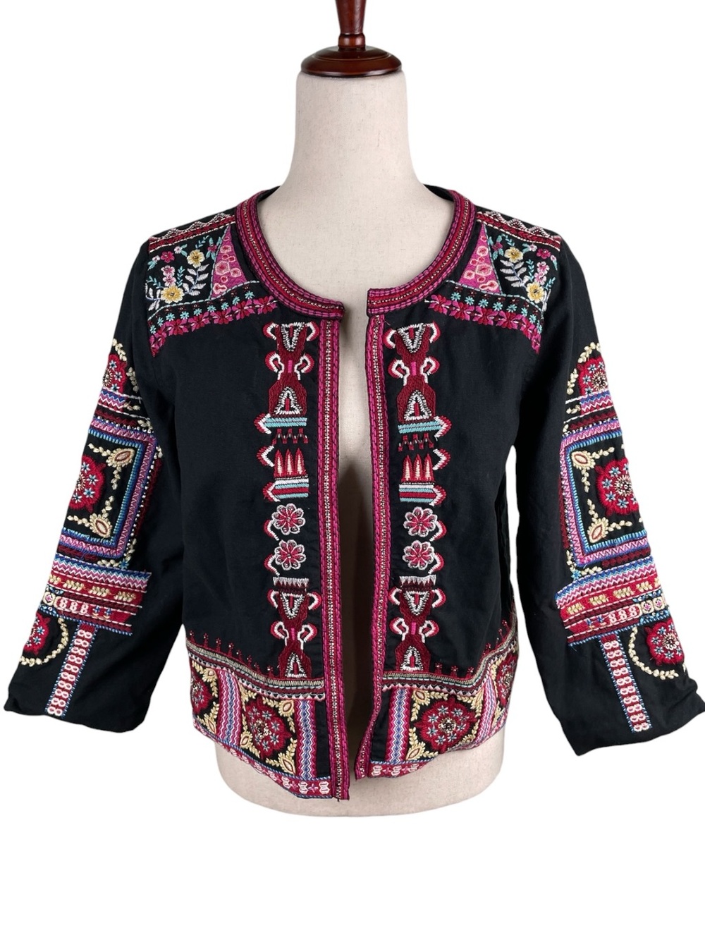 Anthropologie Abstract Embroidered Jacket Size Small Black Multicolor Boho Artsy